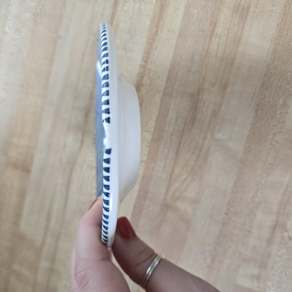 Blue and White Decorative Plate - Picture 4 of 5